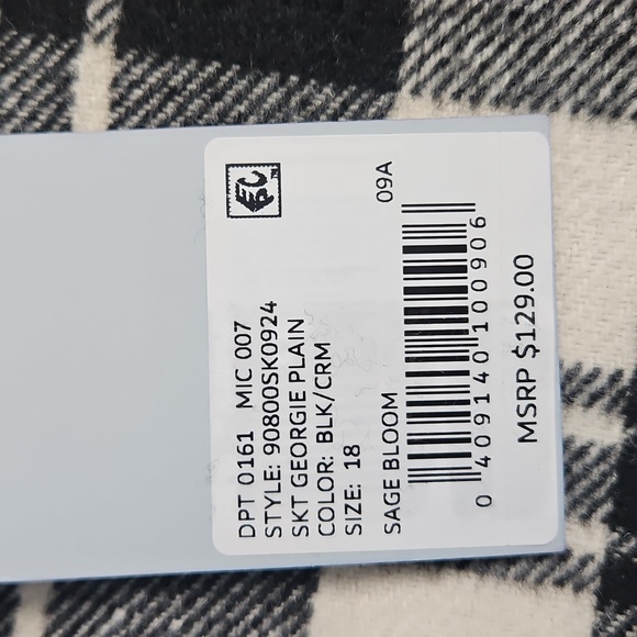 Antonio Melani Scarf Like Wrap Front W/Fringe Mini Skirt: Black/Cream Plaid: 18 - Picture 7 of 9